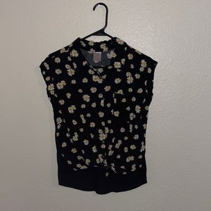 Daisy Print No Boundaries Button Up Collared Shirt